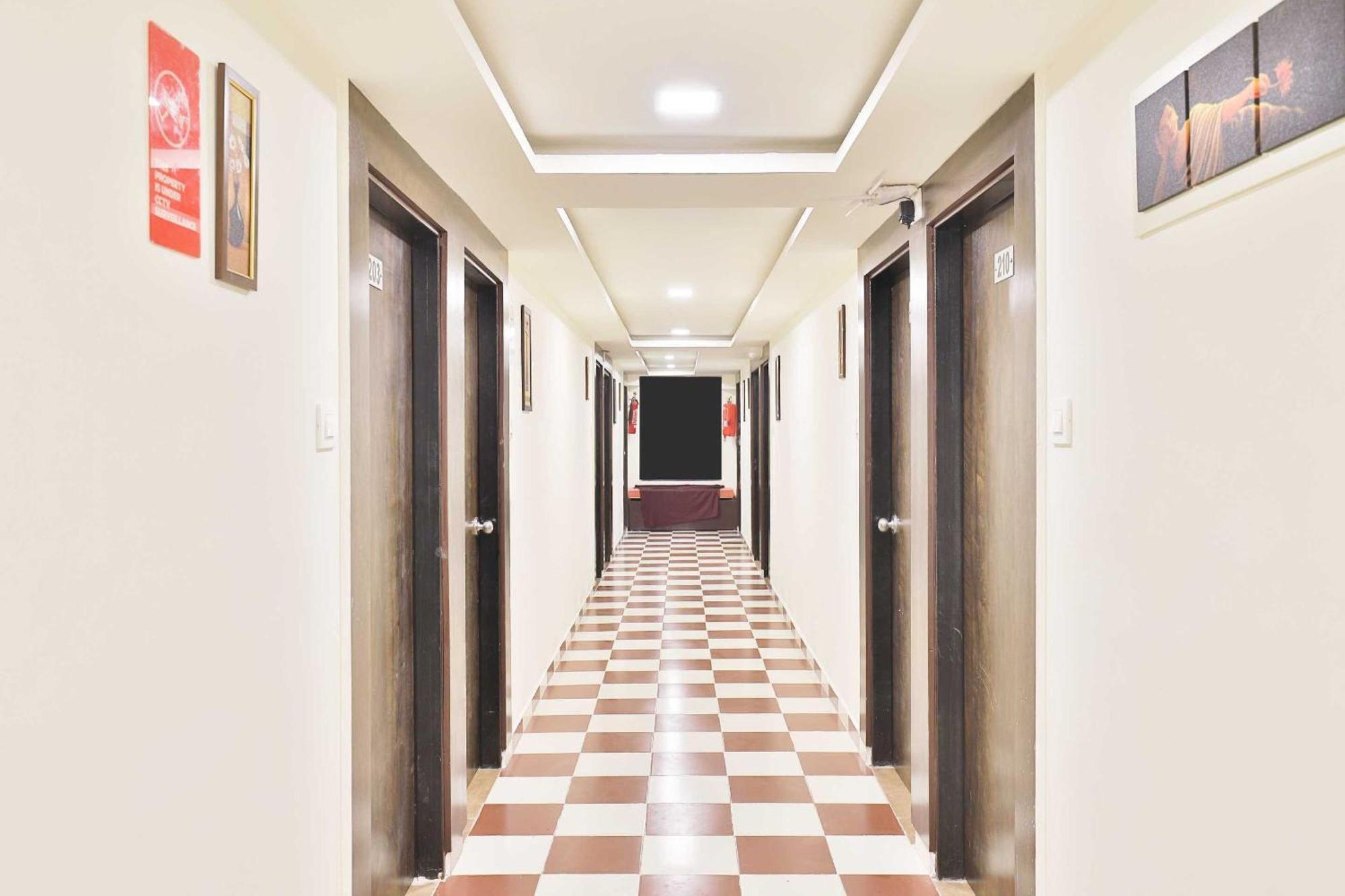 Hotel O Kajri Koba 외부 사진